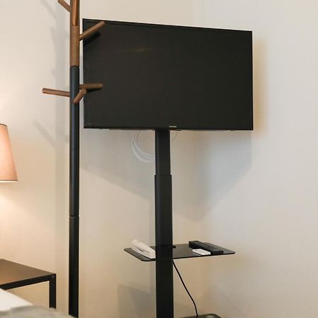 Hakata Apartment Fukuoka  Buitenkant foto