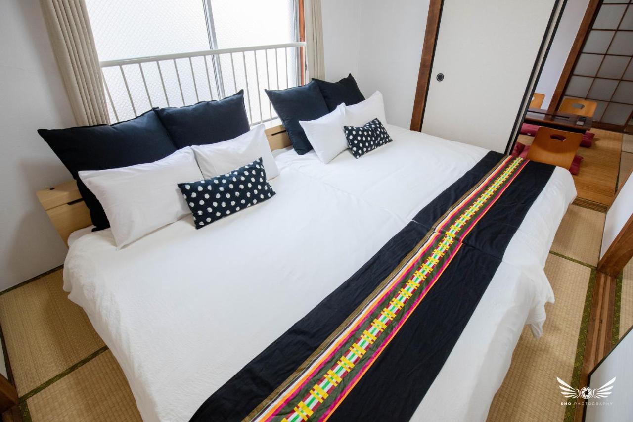 Hakata Apartment Fukuoka  Buitenkant foto